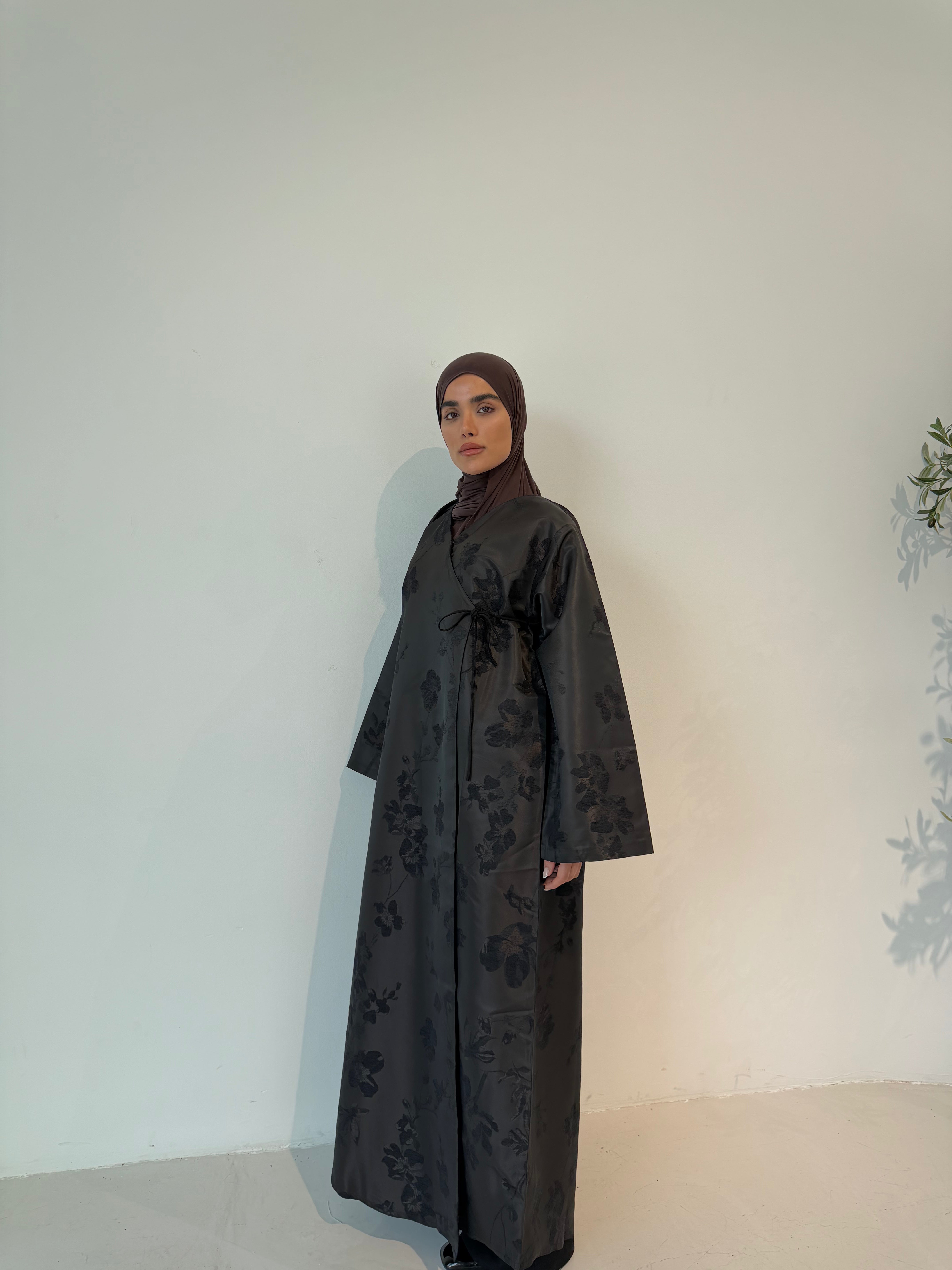 Taffeta Floral Open Abaya