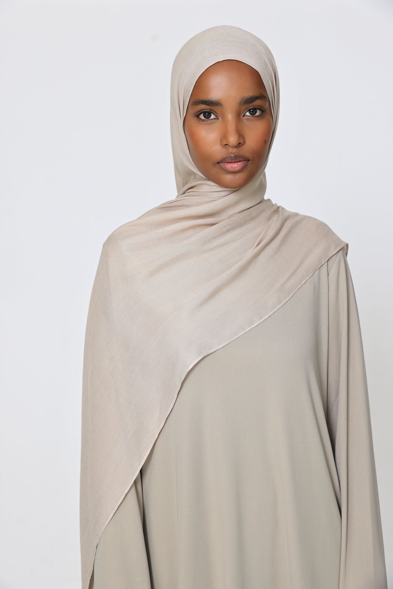 Dove Modal Hijab