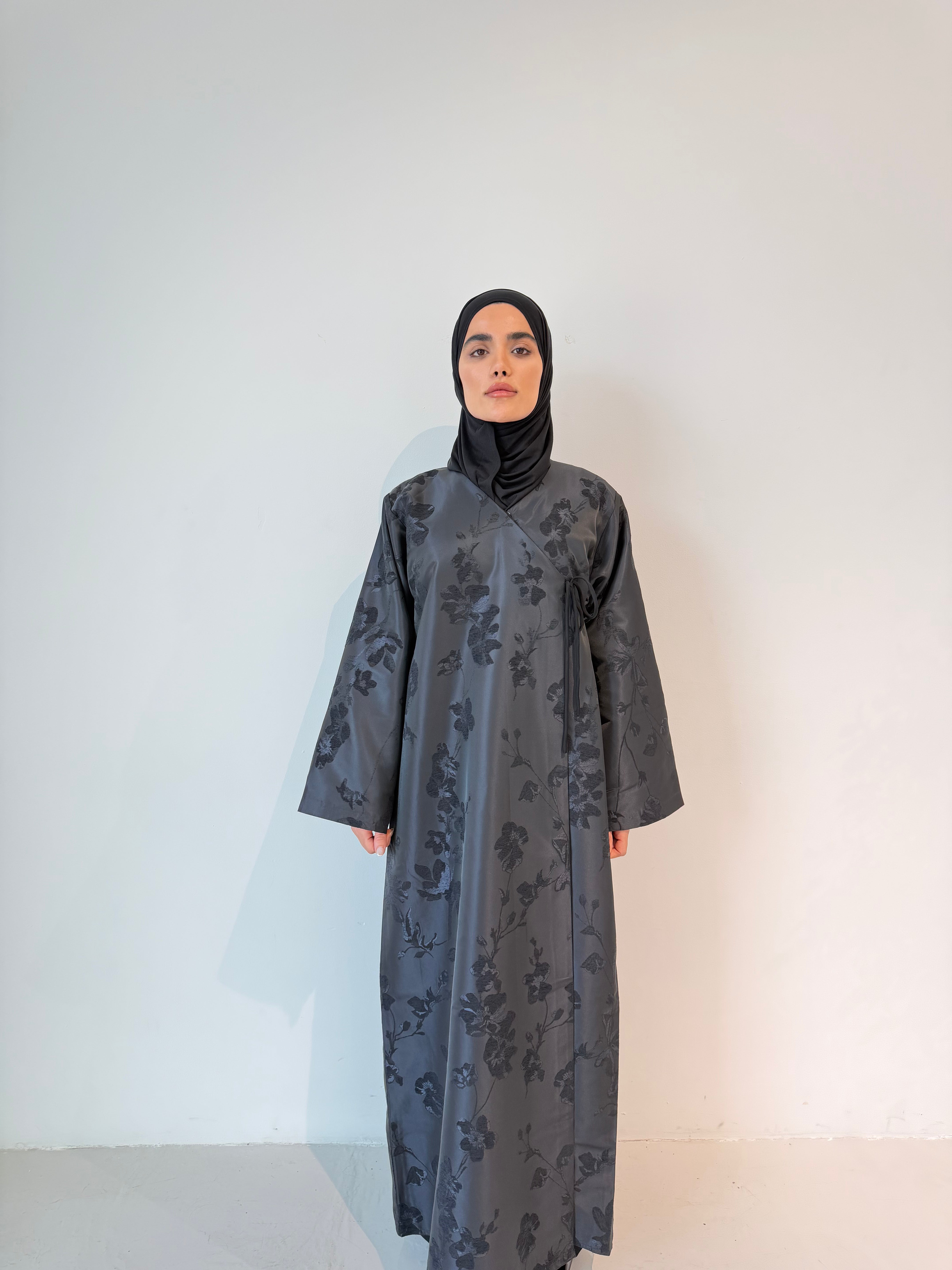 Taffeta Floral Open Abaya