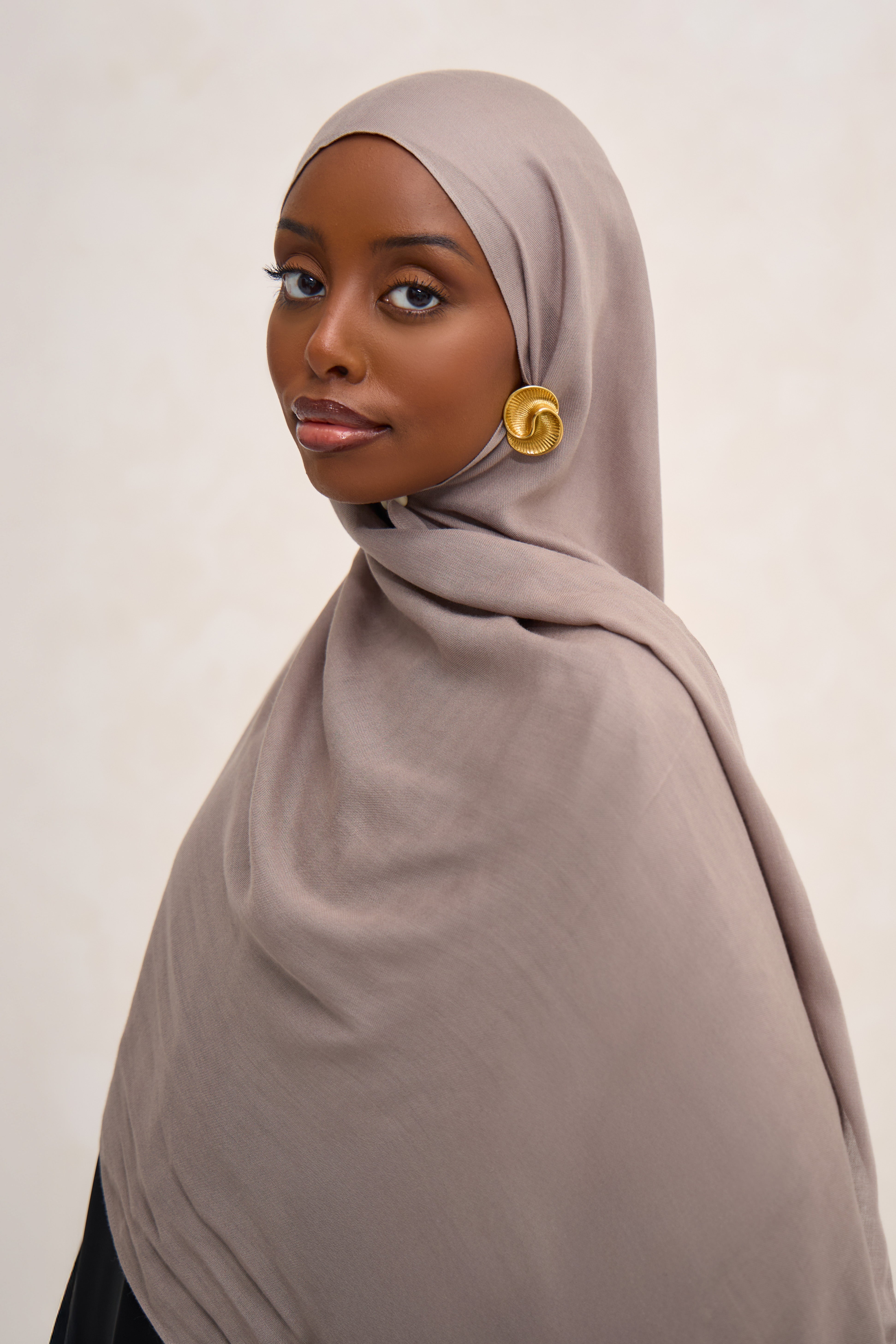 Clay Modal Hijab
