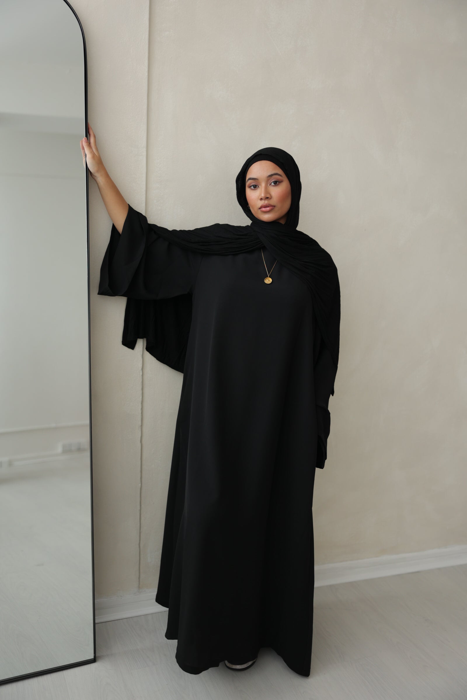 Black Spanish Sleeve Abaya